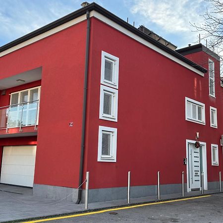 Anabella Apartment Izola Bagian luar foto