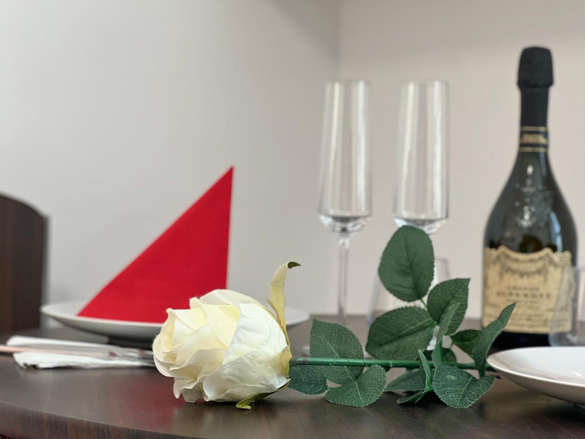 Anabella Apartment Izola Bagian luar foto