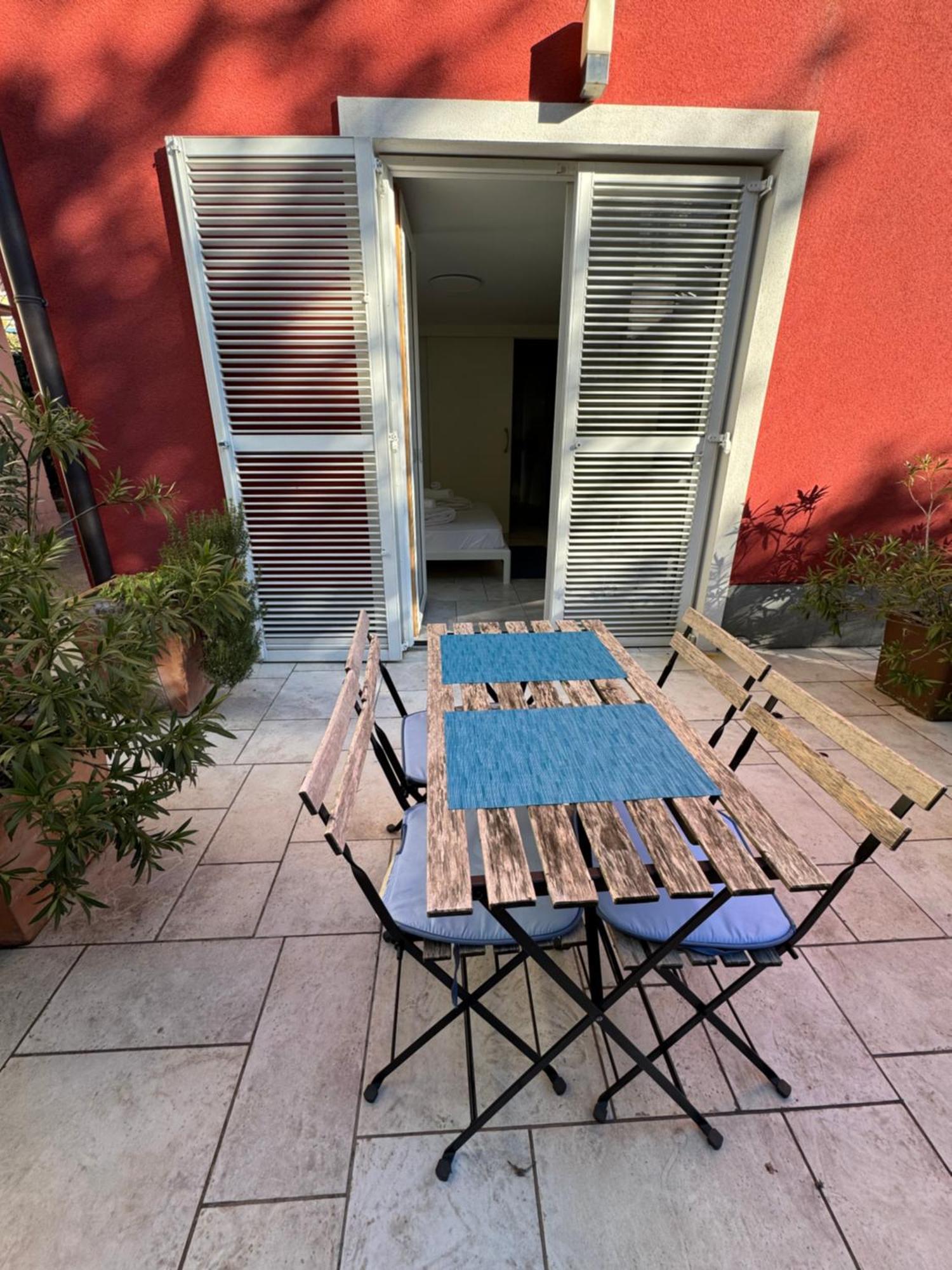 Anabella Apartment Izola Bagian luar foto